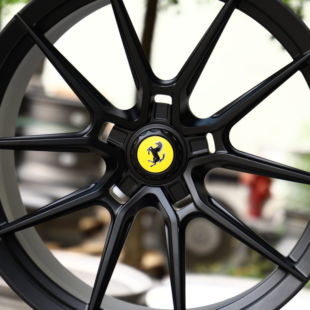 Ferrari 488 wheels – Gloss Black 5 Y-Spoke, lip and barrel detail