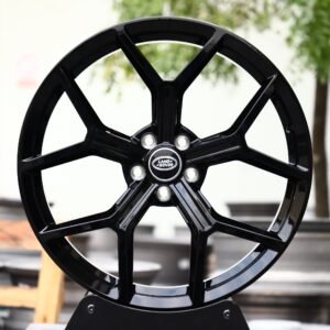 Land Rover Range Rover / Defender Forged Wheels – Gloss Black 5 Y-Spoke