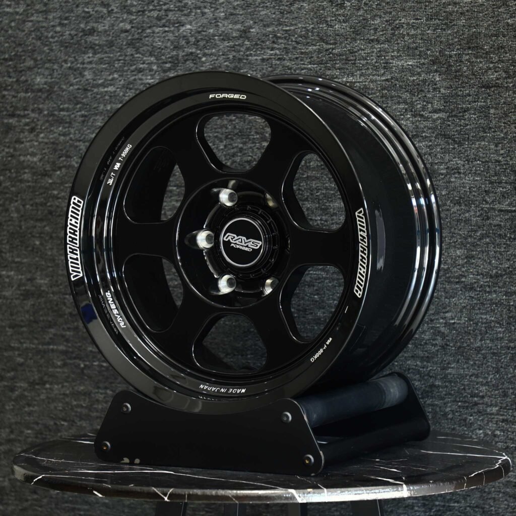 Mercedes-Benz E-Class wheels – Gloss Black 6-Spoke Polished Lip 2-Piece, angled view