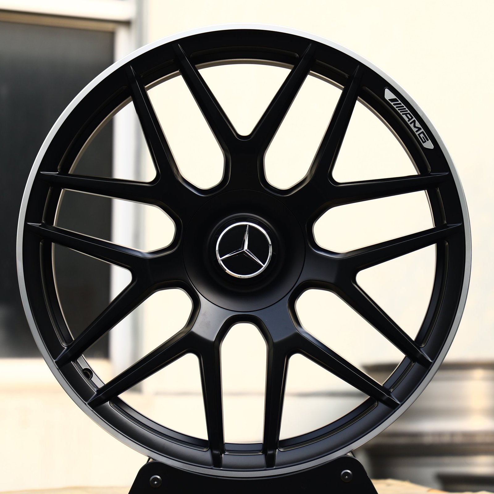 Mercedes-Benz E-Class W213 wheels – Gloss Black 7 Y-Spoke Machined Face (Mercedes-Benz OEM-Style), front view