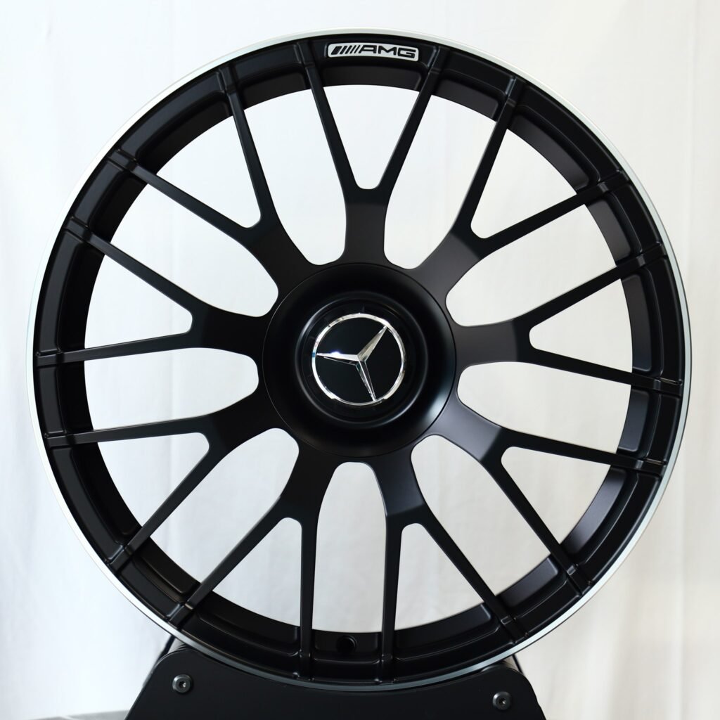 Mercedes-Benz E-Class wheels – Gloss Black 9 Y-Spoke, front view