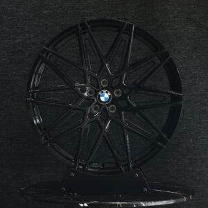 BMW M3 / M5 Forged Wheels – Gloss Black Cross-Spoke