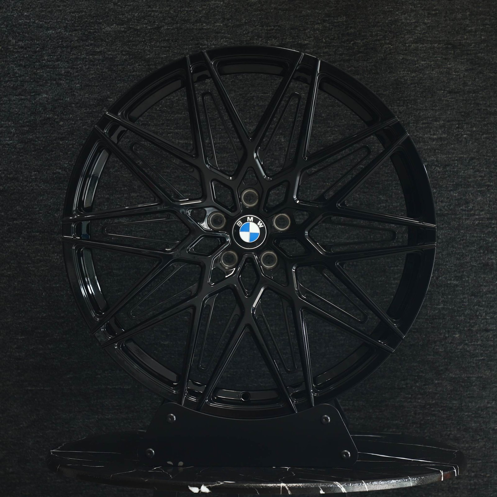 BMW M3 wheels – Gloss Black Cross-Spoke, front view