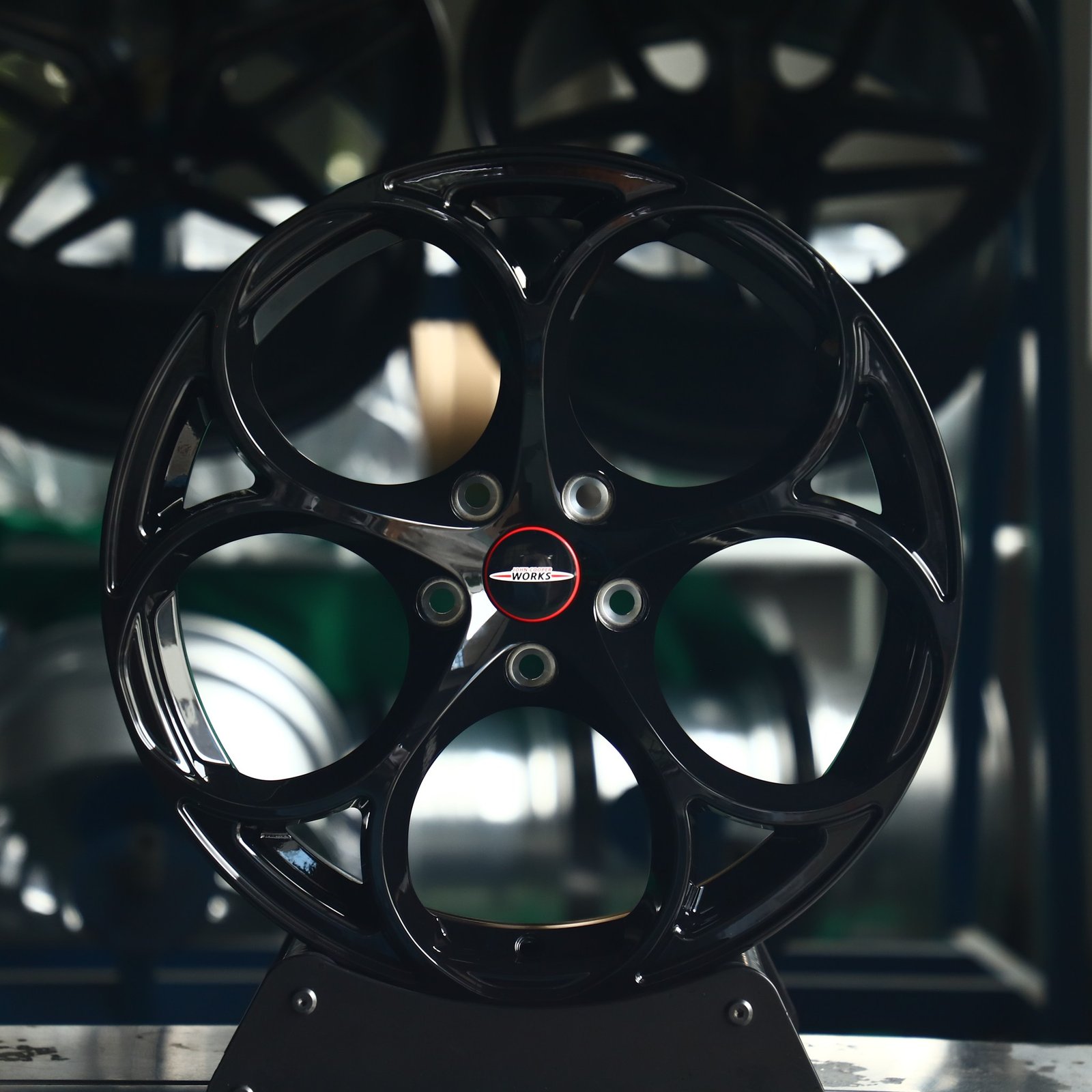 Alfa Romeo Giulia wheels – Gloss Black Custom (Work-Style), front view