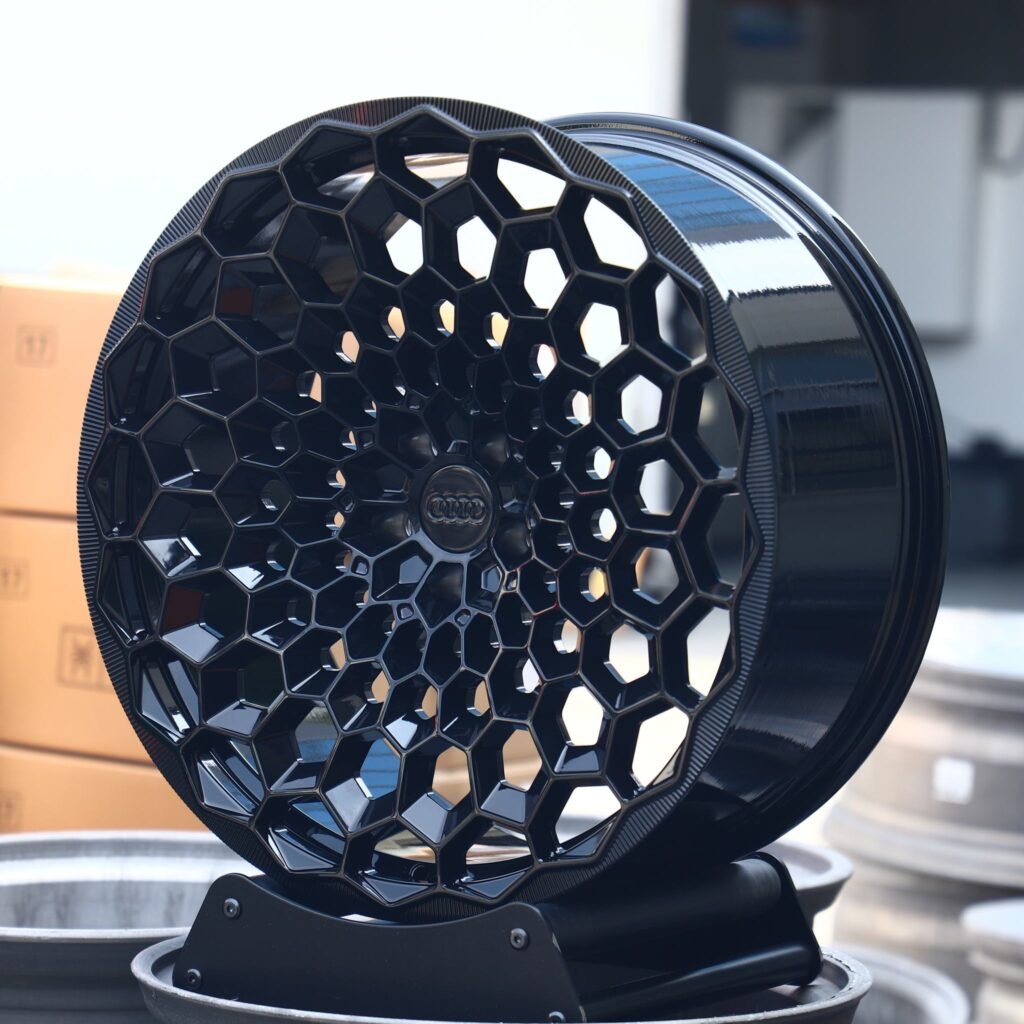 Audi A6 wheels – Gloss Black Cut-Out, angled view