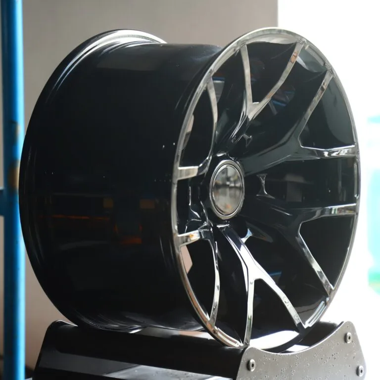Audi A6 wheels – Gloss Black Deep Concave Multi-Spoke, front view