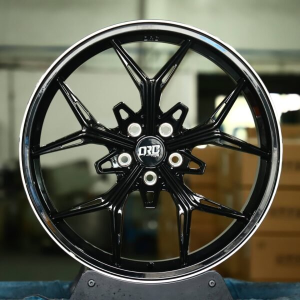 Audi A6 wheels – Gloss Black Deep Lip, front view