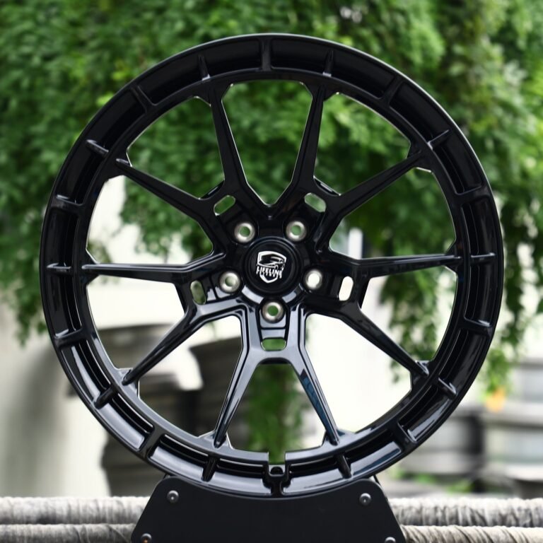 Audi A6 wheels – Gloss Black Double-Ring 5 Y-Spoke Concave, front view
