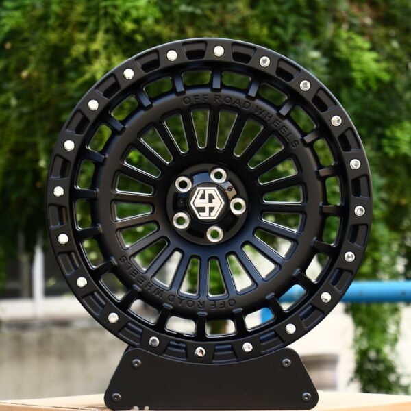 Toyota 4Runner wheels – Gloss Black 20-Spoke, front view