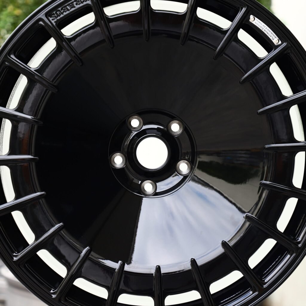 5x130 wheels – Gloss Black Full-Face Concave, side view