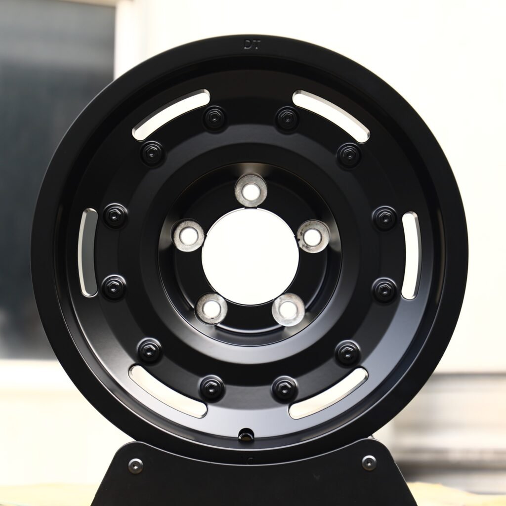 Jeep Wrangler wheels – Gloss Black Full-Face Exposed Bolt Detail, front view