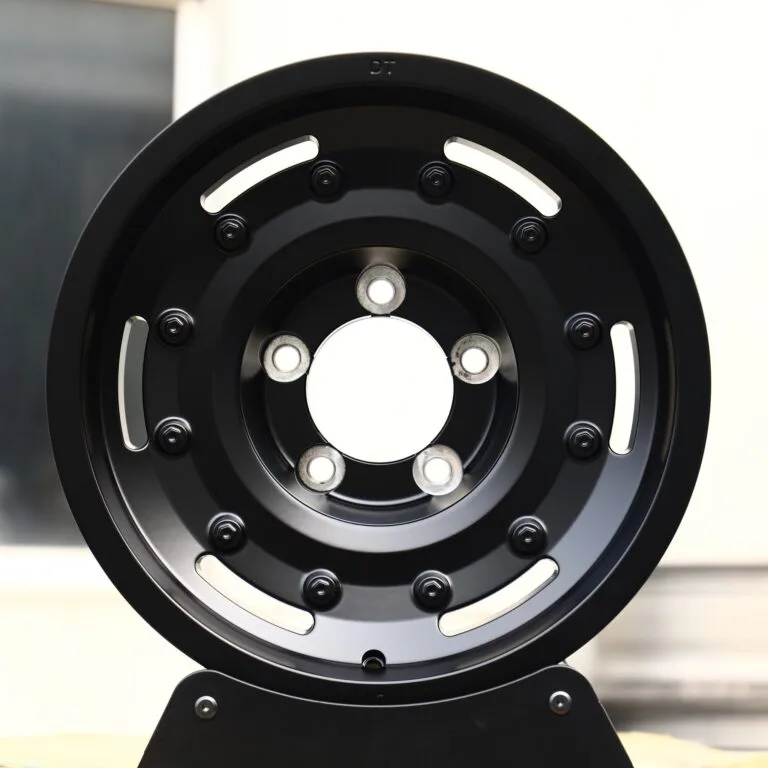 Jeep Wrangler / Toyota Land Cruiser Forged Wheels – Gloss Black Full-Face Exposed Bolt Detail, front view