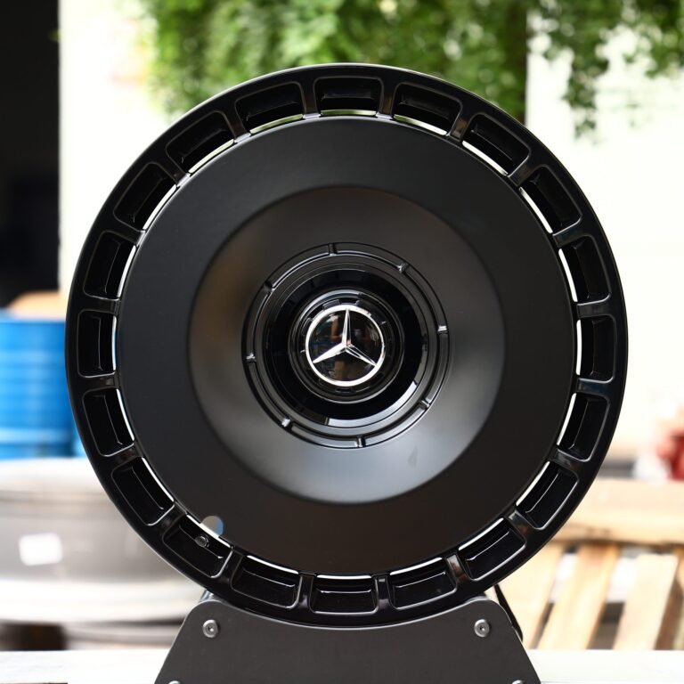 Mercedes-Benz E-Class wheels – Gloss Black Full-Face, front view