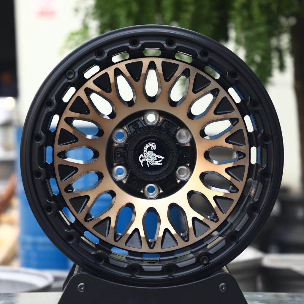 Gloss Black / Gold Custom Forged Wheels - Audi A6 / BMW 5 Series Fitment (5-Lug) Monoblock forged wheel