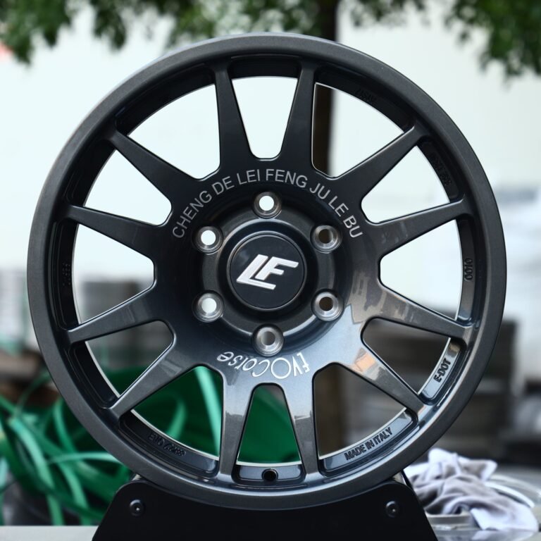 Ford F-150 wheels – Gloss Black / Gunmetal 12-Spoke, front view