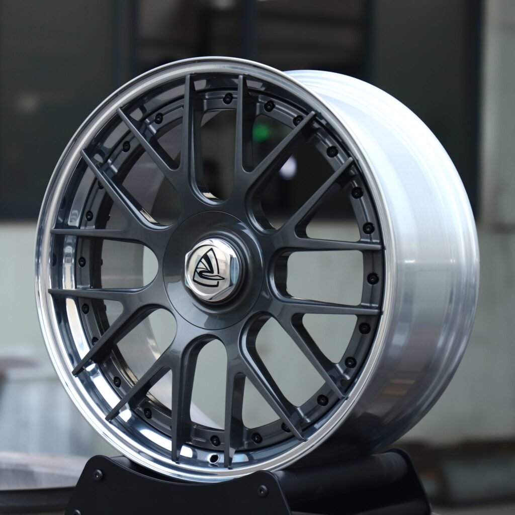 Gloss Black / Gunmetal 2-Piece 8 Y-Spoke Forged Wheels - Audi A6 / BMW 5 Series Fitment (5-Lug) view 3