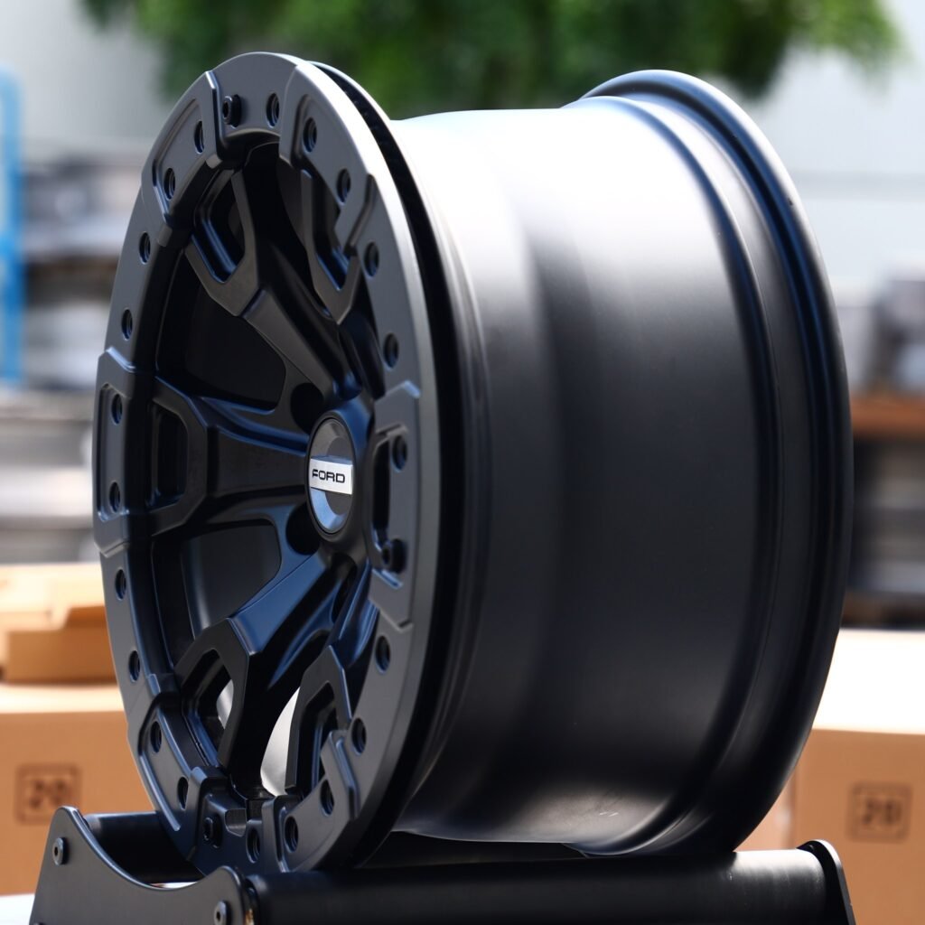Ford Bronco wheels – Gloss Black / Gunmetal 6 Y-Spoke, angled view