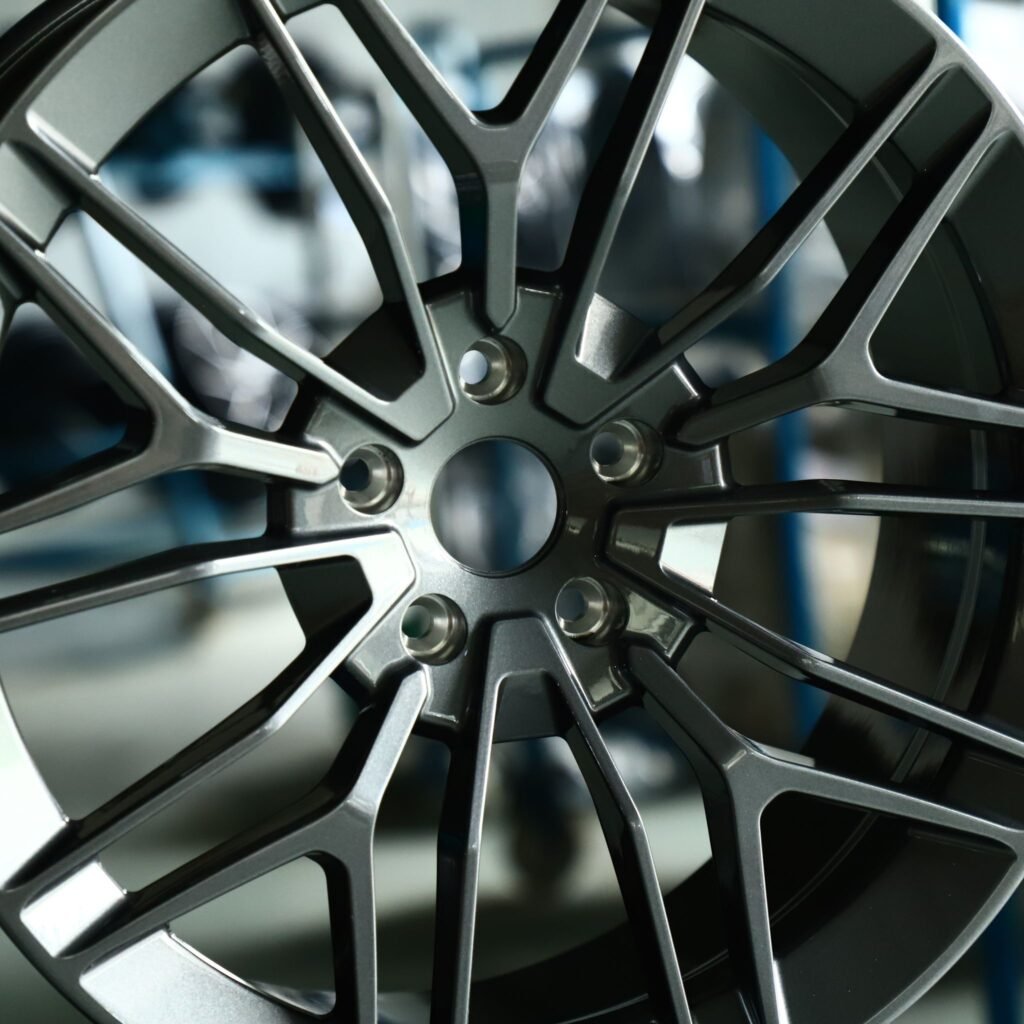 BMW M4 F82 wheels – Gloss Black / Gunmetal Custom, lip and barrel detail