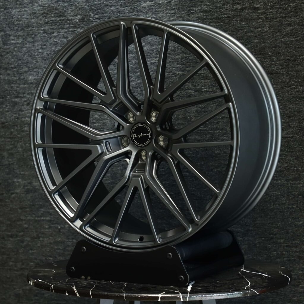 5x114.3 wheels – Gloss Black / Gunmetal Petal (Vossen HF-2-Style), side view