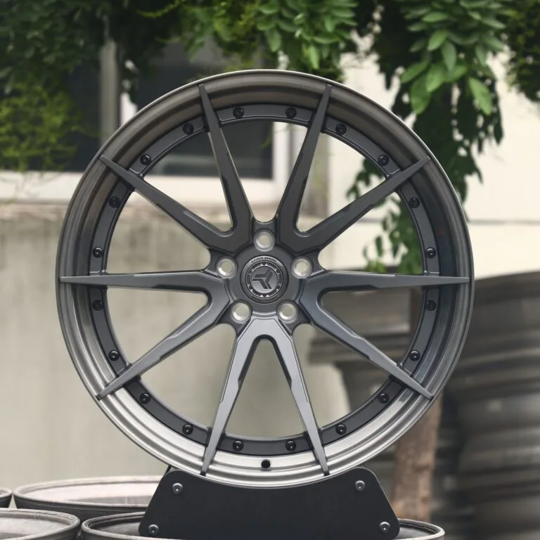 Audi A6 / BMW 5 Series Forged Wheels – Gunmetal 2-Piece Brushed, front view
