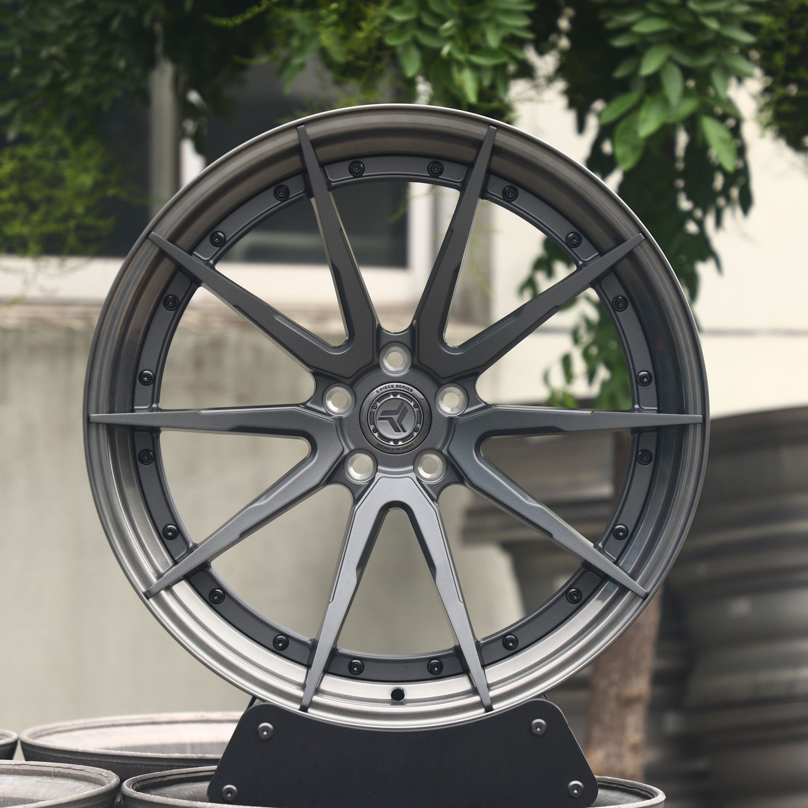 Audi A6 wheels – Gloss Black / Gunmetal / Transparent Gray / Gray 2-Piece Brushed, front view
