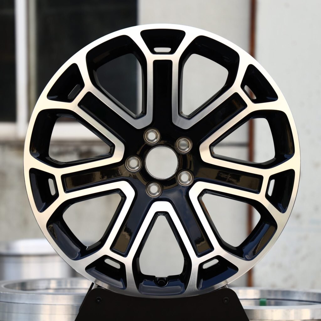 Porsche 911 wheels – Gloss Black / Machined 5 Split-Spoke, front view