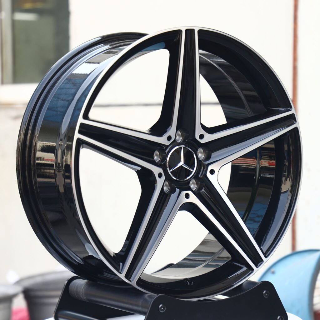 Mercedes-Benz S-Class wheels – Gloss Black Machined Face, angled view