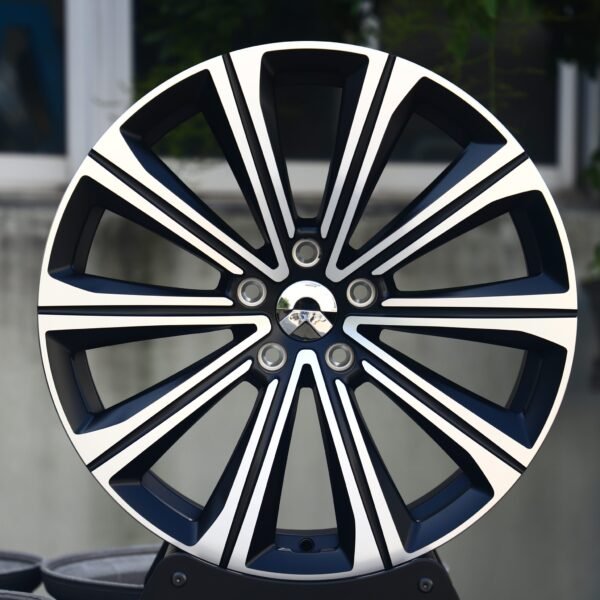 NIO ET7 wheels – Gloss Black Machined Face, front view
