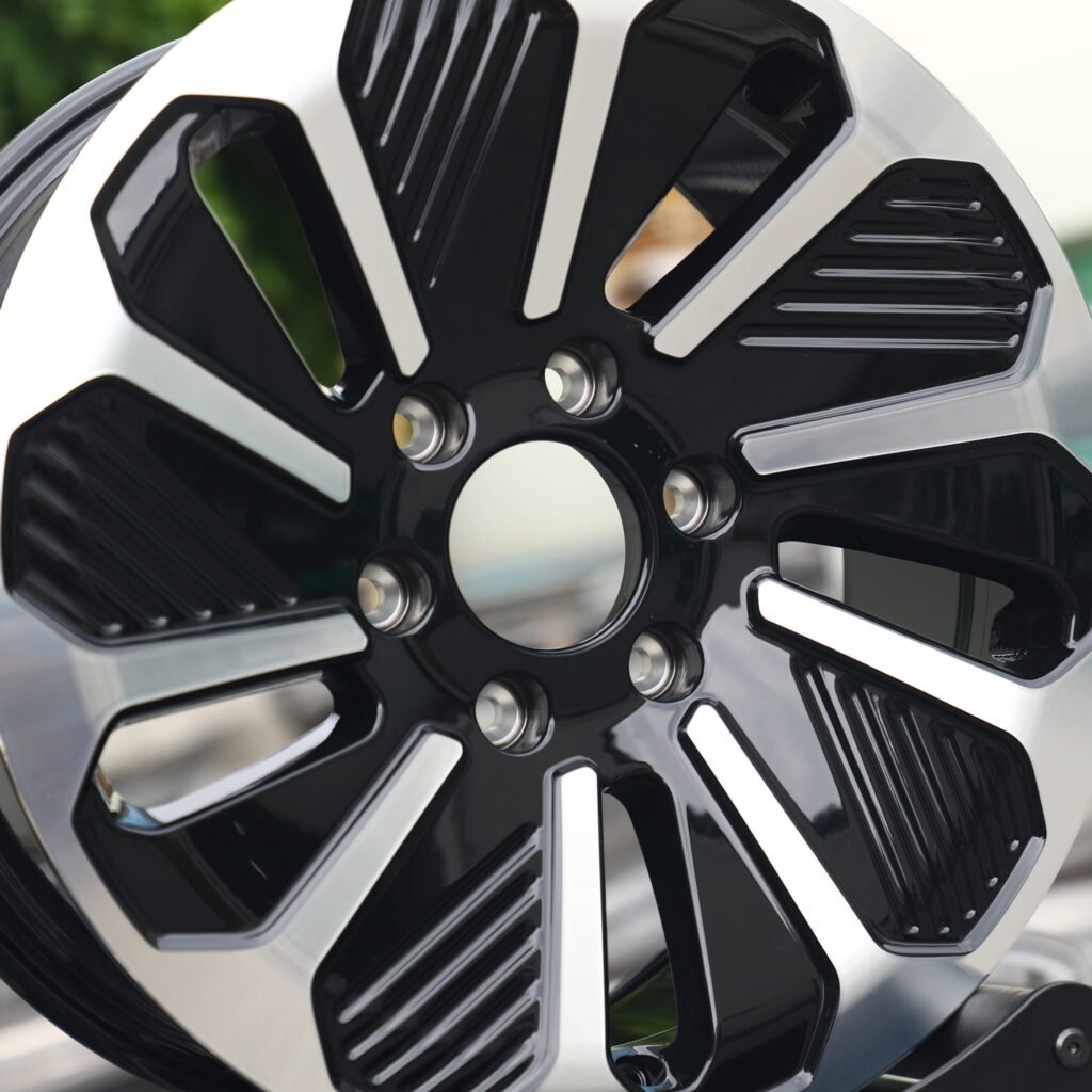 Chevrolet Silverado 1500 wheels – Gloss Black Machined Face, lip and barrel detail