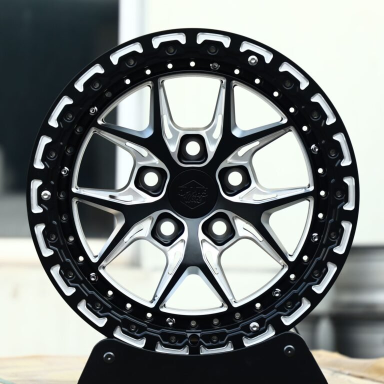 Toyota 4Runner wheels – Gloss Black / Machined Multi-Spoke Ring, front view