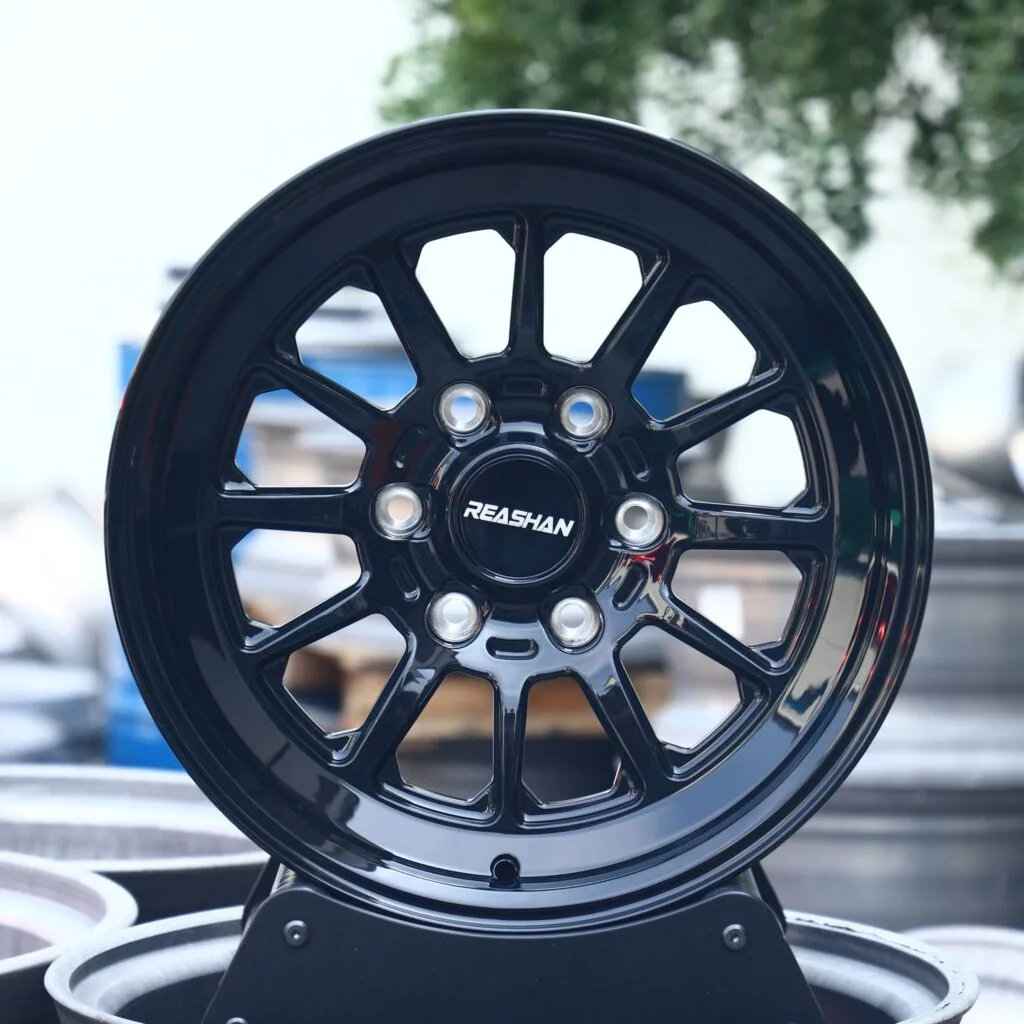 Toyota 4Runner wheels – Gloss Black Multi-Spoke Deep Lip, front view
