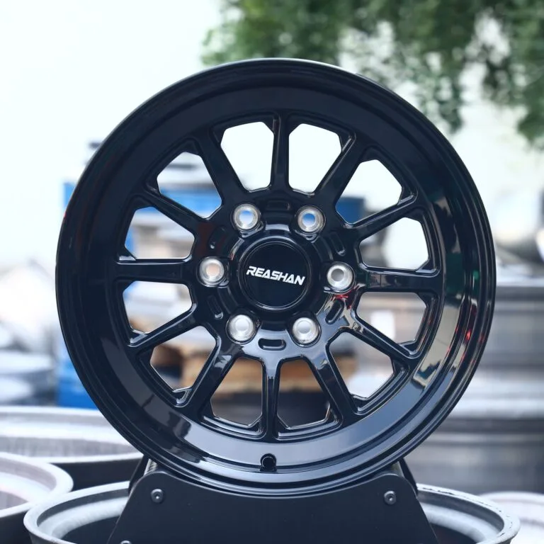 Toyota 4Runner wheels – Gloss Black Multi-Spoke Deep Lip, front view