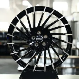 Land Rover Range Rover / Defender Forged Wheels – Gloss Black Multi-Spoke Directional Milled Machined Face