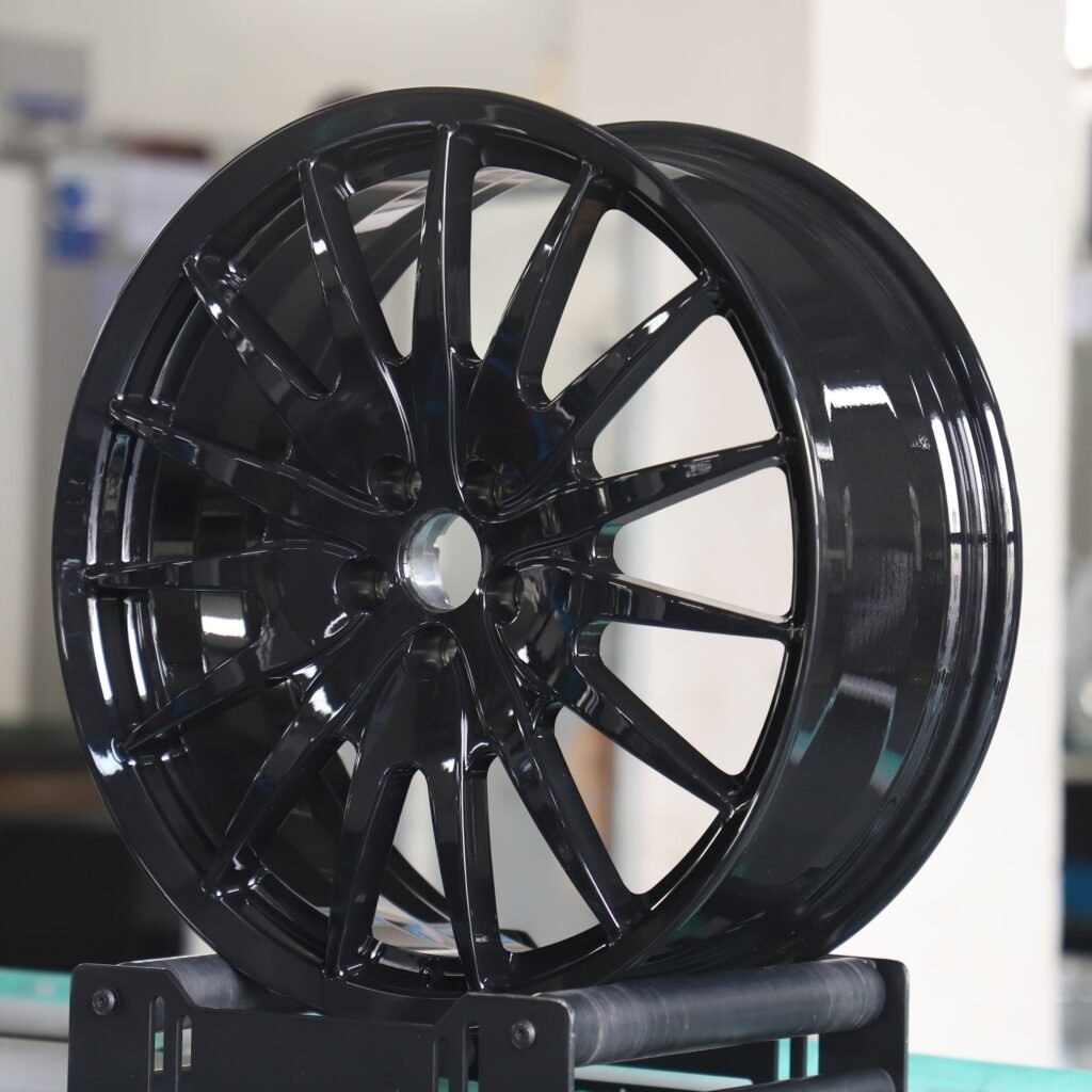 BMW 5 Series wheels – Gloss Black Multi-Spoke, angled view