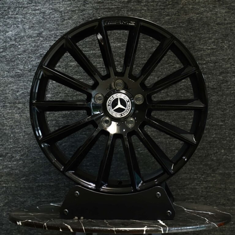 Mercedes-Benz E-Class wheels – Gloss Black Multi-Spoke, front view