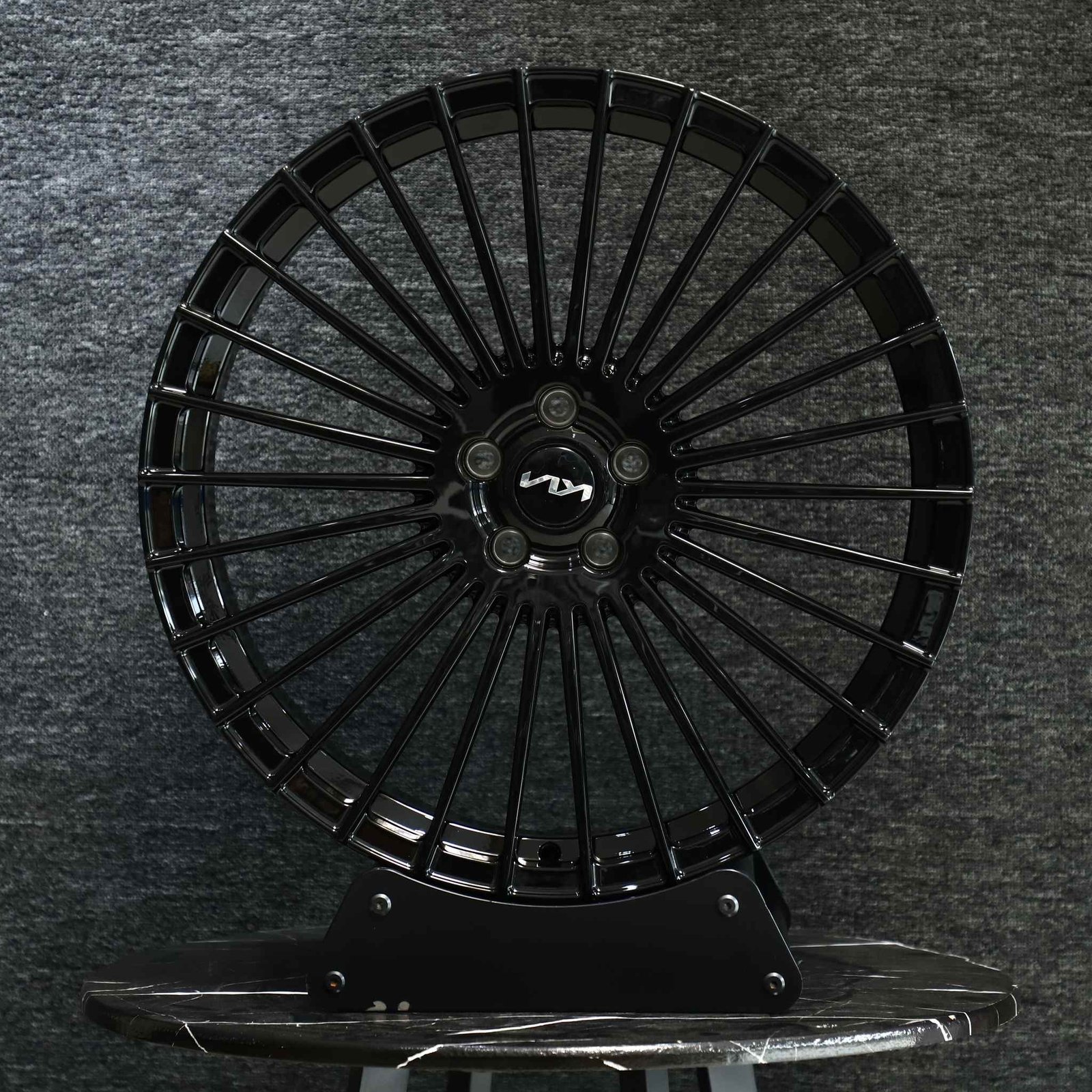 Porsche 911 wheels – Gloss Black Multi-Spoke, front view