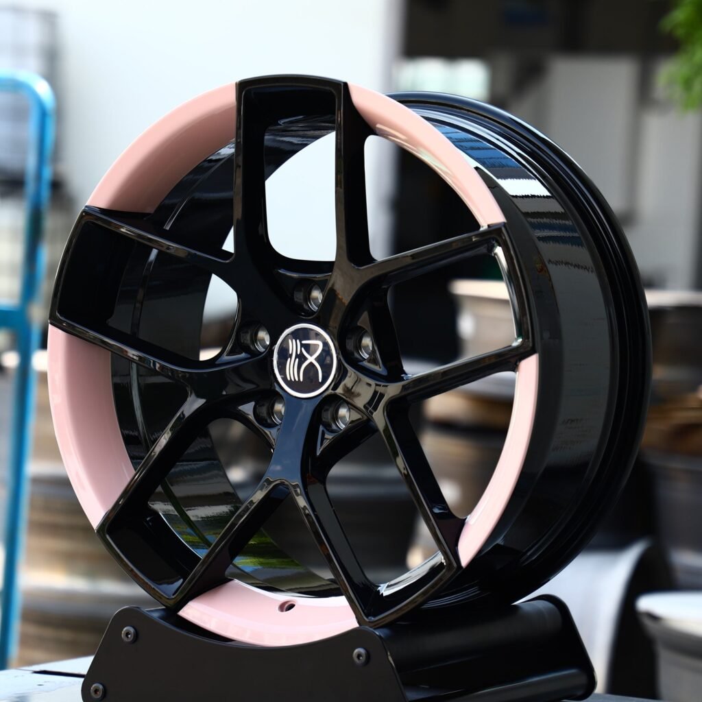 BMW 5 Series wheels – Gloss Black Petal, angled view