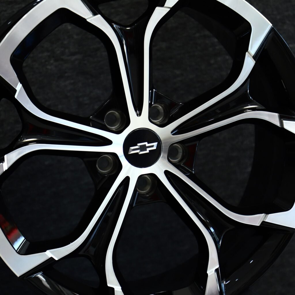 Chevrolet Camaro wheels – Gloss Black Petal, lip and barrel detail