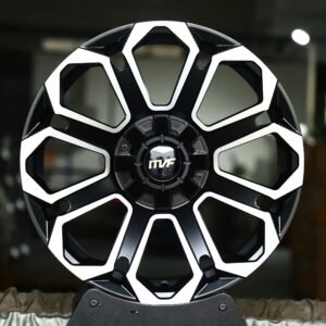 Audi A6 / BMW 5 Series Forged Wheels – Gloss Black Petal Machined Face