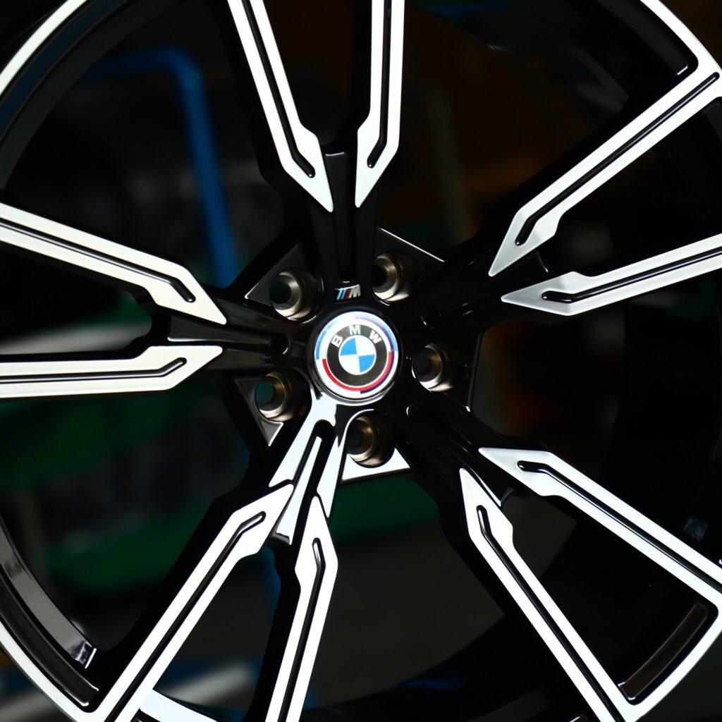 BMW M4 F82 wheels – Gloss Black Petal Machined Face, lip and barrel detail