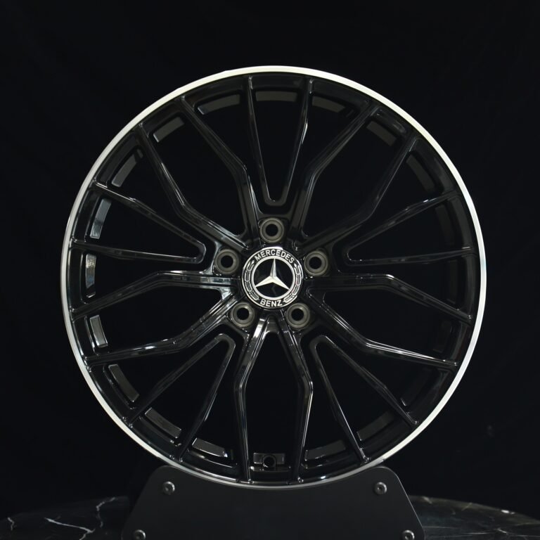 Mercedes-Benz E-Class wheels – Gloss Black Petal Machined Lip, front view