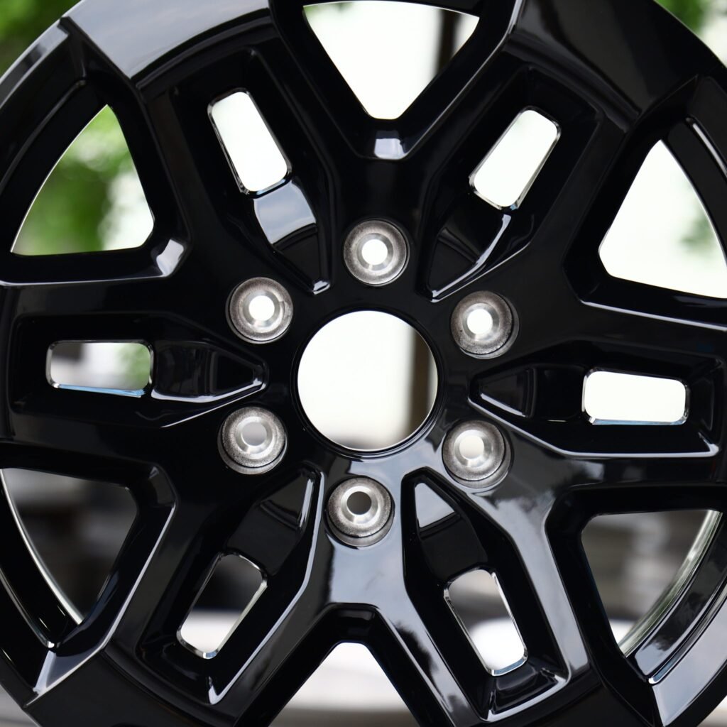 6x139.7 wheels – Gloss Black Petal, side view