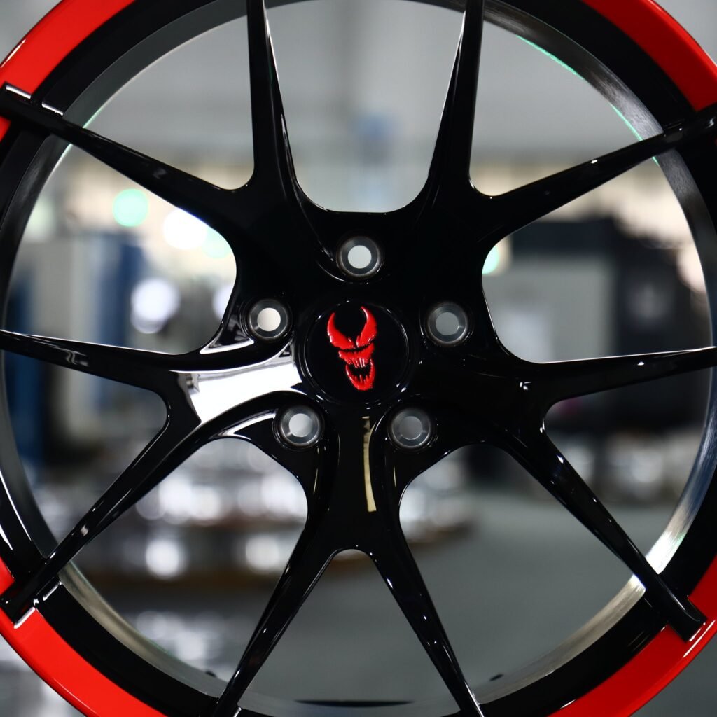 BMW M4 F82 wheels – Gloss Black / Red 5 Y-Spoke Concave, lip and barrel detail