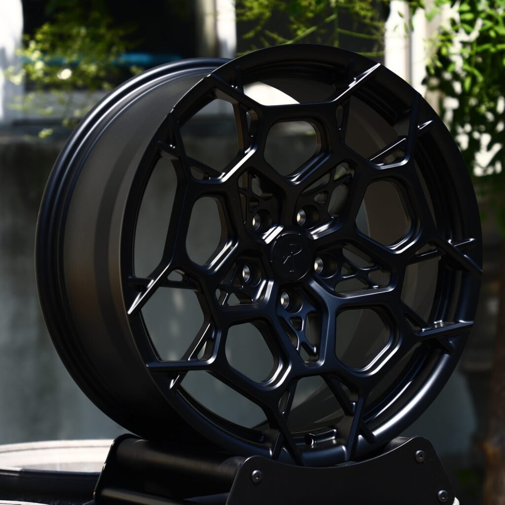 BMW 5 Series wheels – Gloss Black Split Cut-Out, angled view