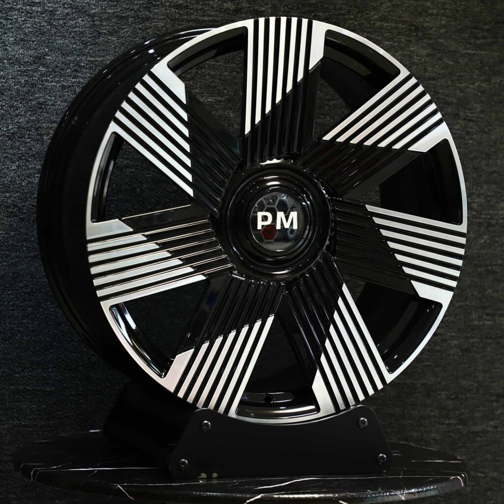 BMW 5 Series wheels – Gloss Black Split Directional, angled view
