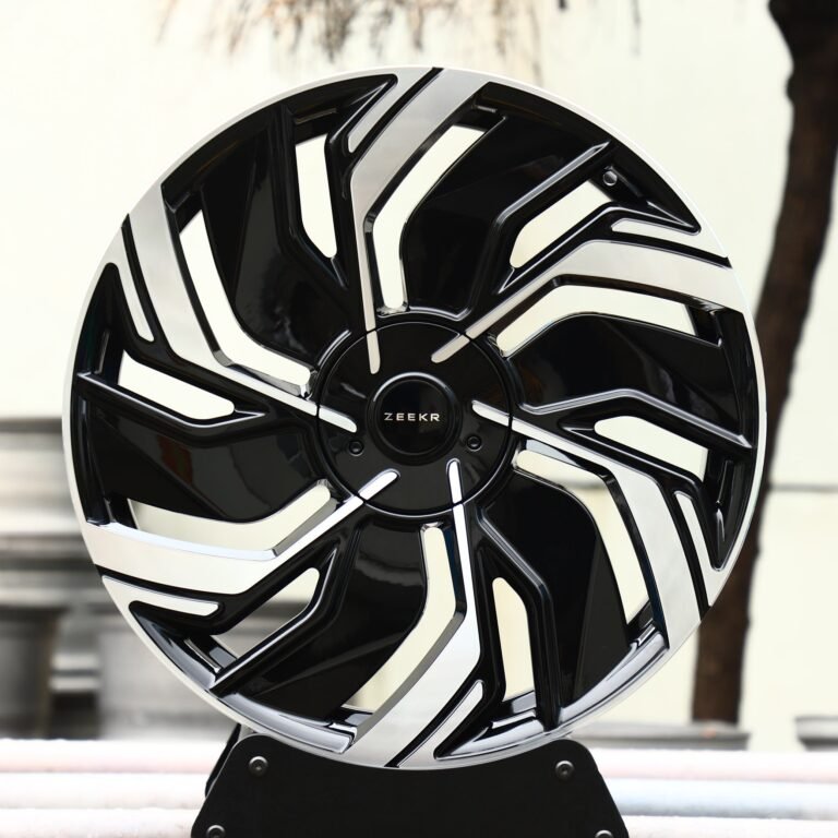 Audi A6 wheels – Gloss Black Split Directional Machined Face, front view