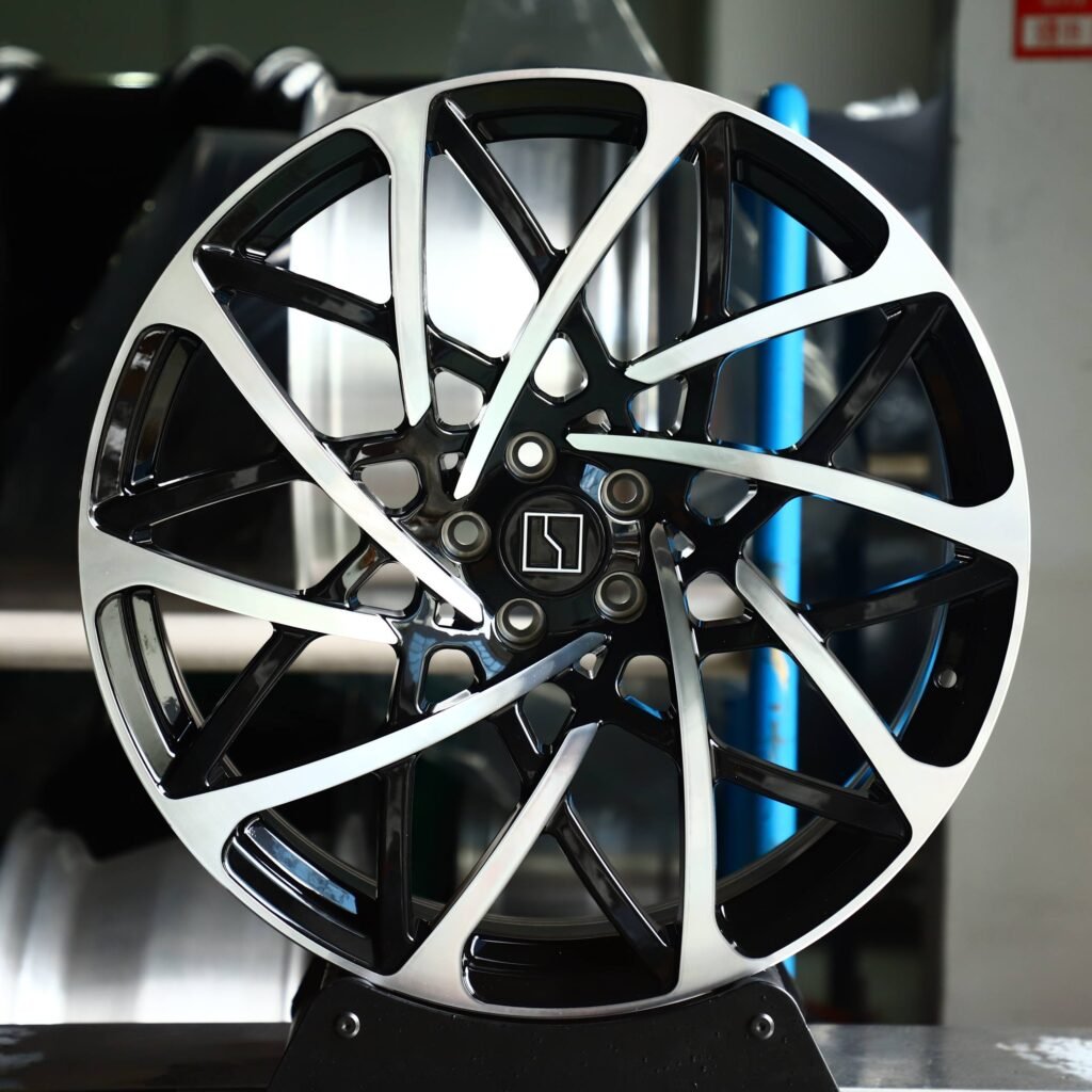 Audi A6 wheels – Gloss Black Split Machined Face Directional, front view