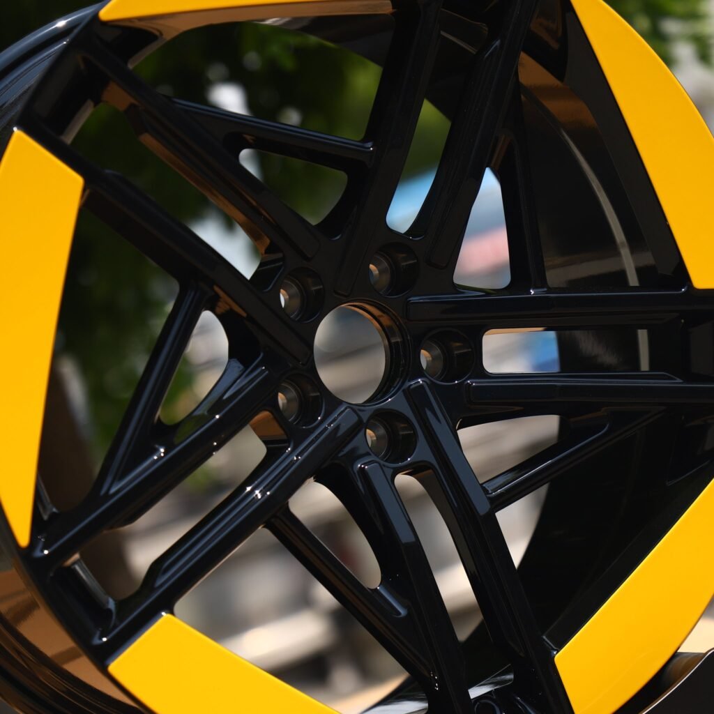 BMW M4 F82 wheels – Gloss Black Split Machined Face, lip and barrel detail