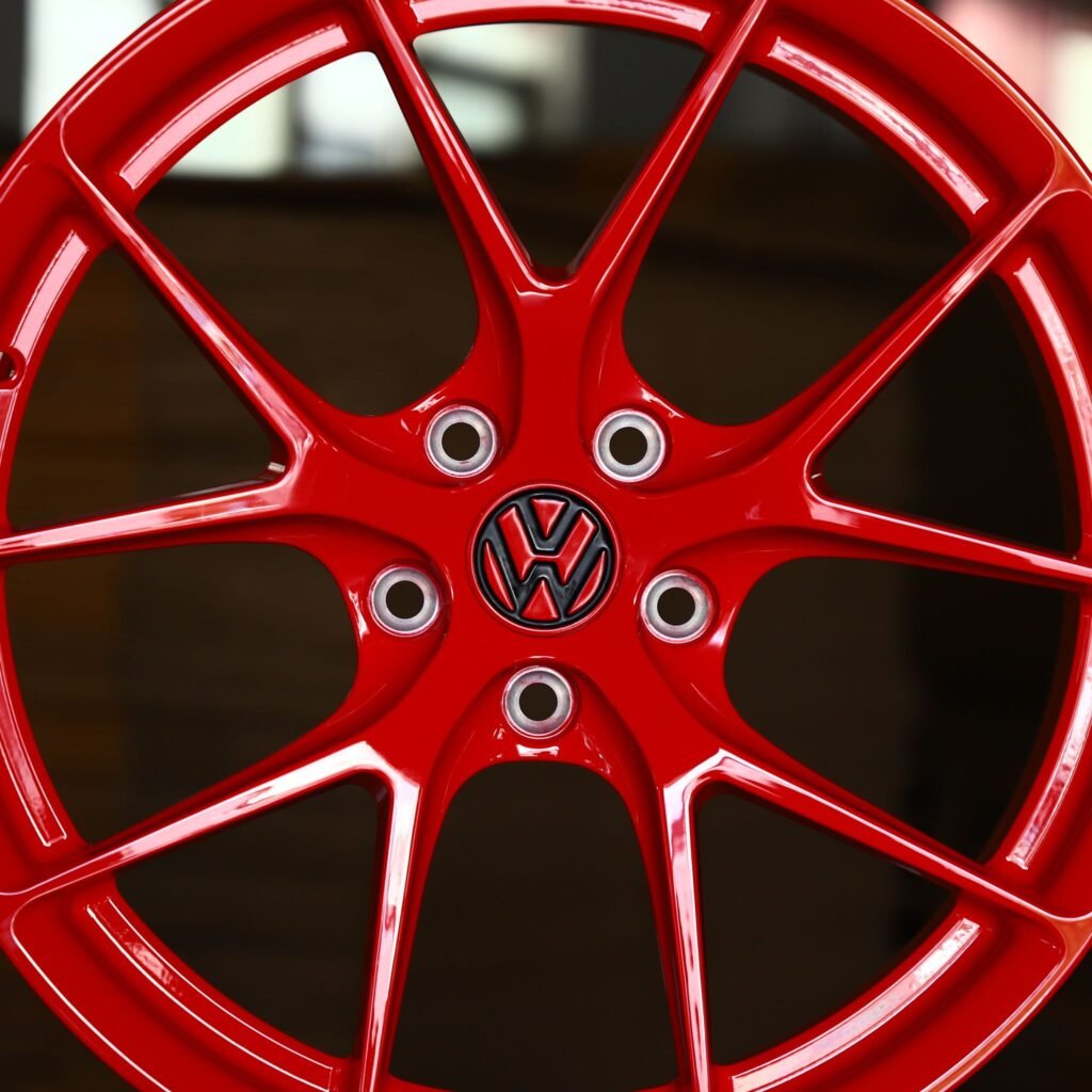 Porsche 911 wheels – Gloss Red 5 Y-Spoke, angled view
