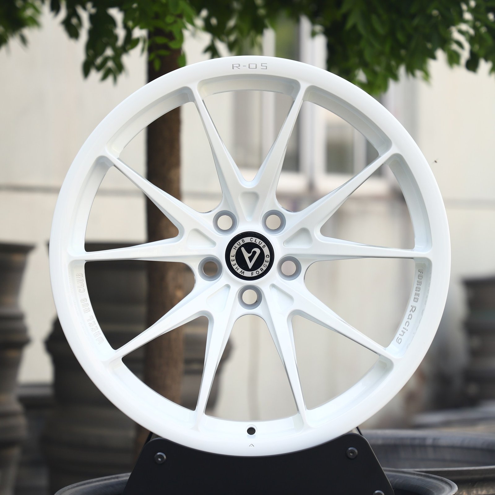 Porsche 911 wheels – Gloss White 5 Y-Spoke, front view
